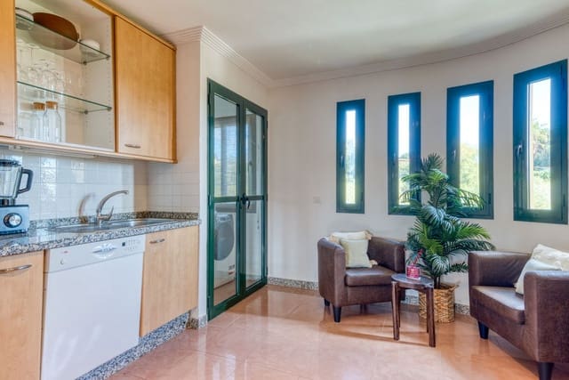 2 soverom Leilighet til salgs i Sotogrande Alto, San Roque med svømmebasseng garasje - € 449 000 (Ref: 9516556)