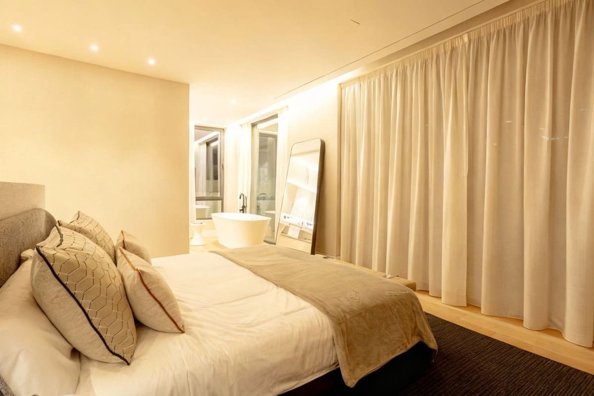 4 soverom Villa til salgs i Estepona med svømmebasseng garasje - € 3 850 000 (Ref: 9517923)