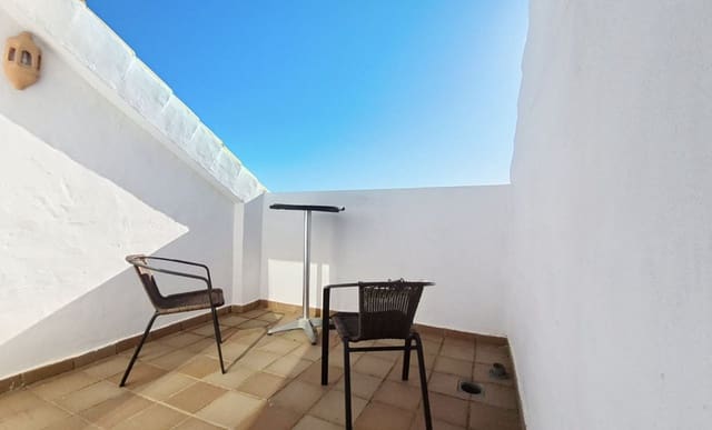 3 quarto Apartamento para venda em La Duquesa / Puerto de la Duquesa, Manilva com piscina garagem - 395 000 € (Ref: 9517924)