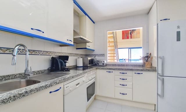 3 slaapkamer Appartement te koop in La Duquesa / Puerto de la Duquesa, Manilva met zwembad garage - € 395.000 (Ref: 9517924)