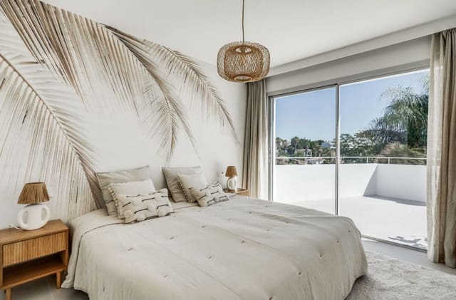 4 slaapkamer Villa te koop in Marbella met zwembad garage - € 1.795.000 (Ref: 9521889)