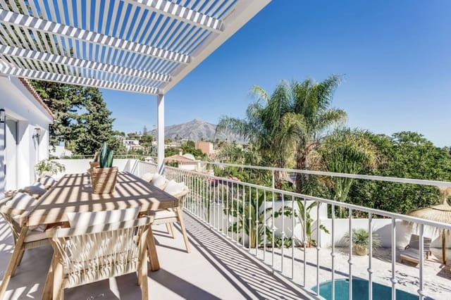 4 slaapkamer Villa te koop in Marbella met zwembad garage - € 1.795.000 (Ref: 9521889)