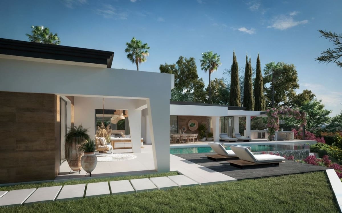 4 bedroom Villa for sale in Nueva Andalucia with pool garage - € 3,980,000 (Ref: 9523444)