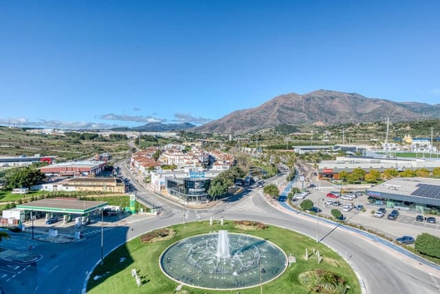 3 chambre Penthouse à vendre à Centro, Estepona avec piscine garage - 849 995 € (Ref: 9532738)