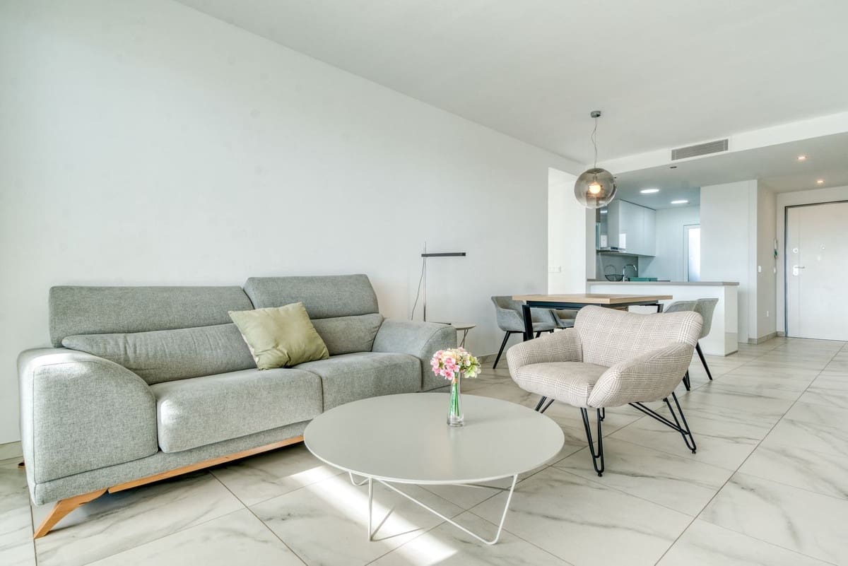 2 sovrum Takvåning till salu i Estepona med pool garage - 690 000 € (Ref: 9535184)