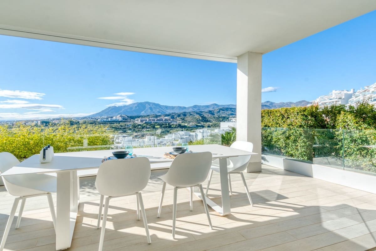 3 bedroom Apartment for sale in Cancelada with pool garage - € 575,000 (Ref: 9537113)