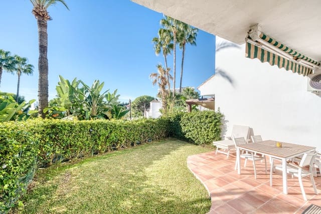 3 bedroom Townhouse for sale in Estepona with pool garage - € 499,950 (Ref: 9538933)