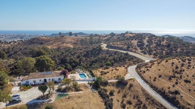 4 soveværelse Villa til salg i La Cala de Mijas, Mijas med swimmingpool garage - € 780.000 (Ref: 9538934)