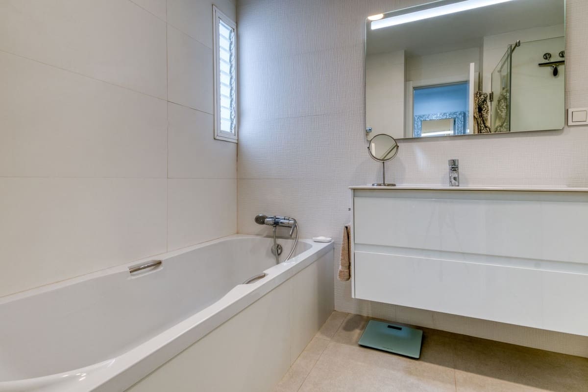 3 slaapkamer Appartement te koop in San Pedro de Alcantara met zwembad garage - € 689.000 (Ref: 9539080)