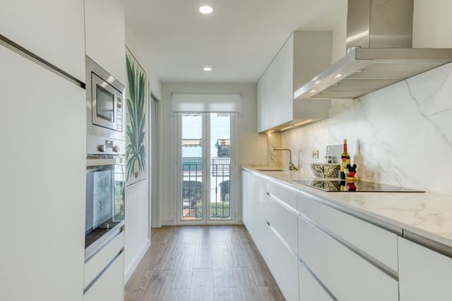 3 slaapkamer Appartement te koop in San Pedro de Alcantara, Marbella met zwembad garage - € 689.000 (Ref: 9539080)