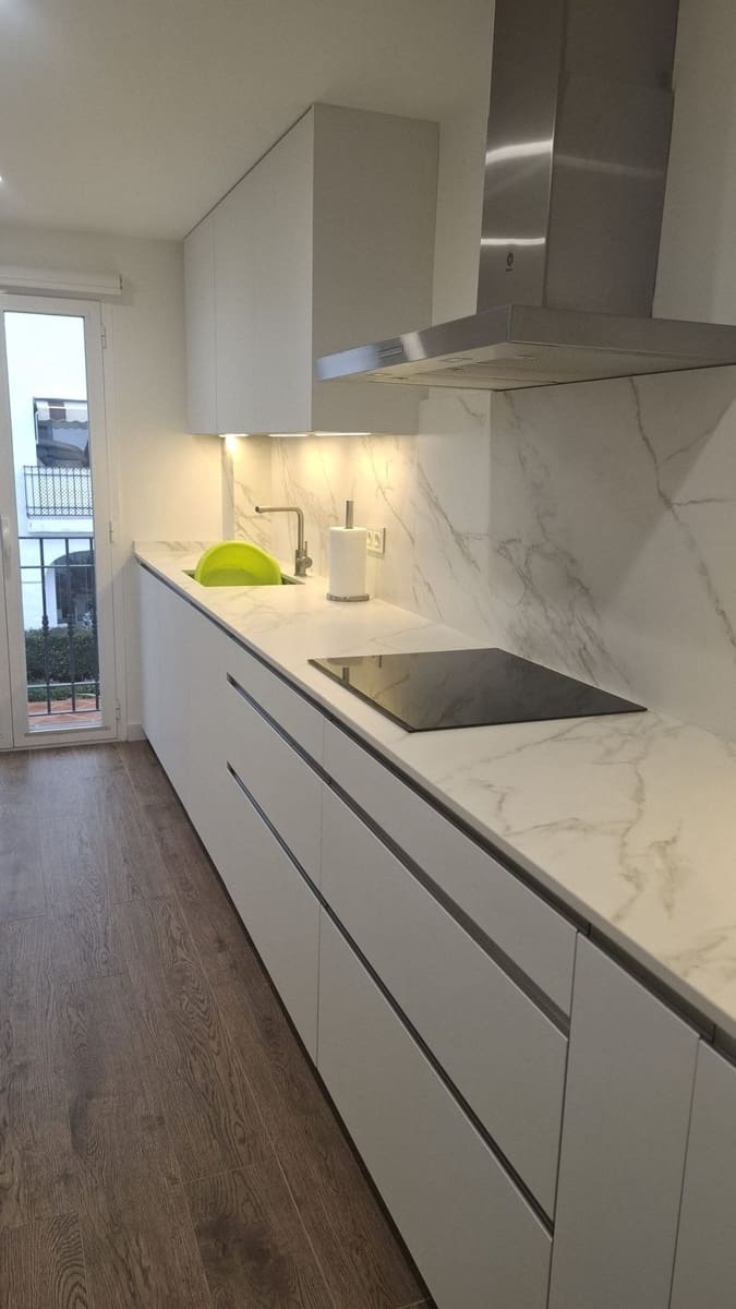 3 slaapkamer Appartement te koop in San Pedro de Alcantara met zwembad garage - € 689.000 (Ref: 9539080)