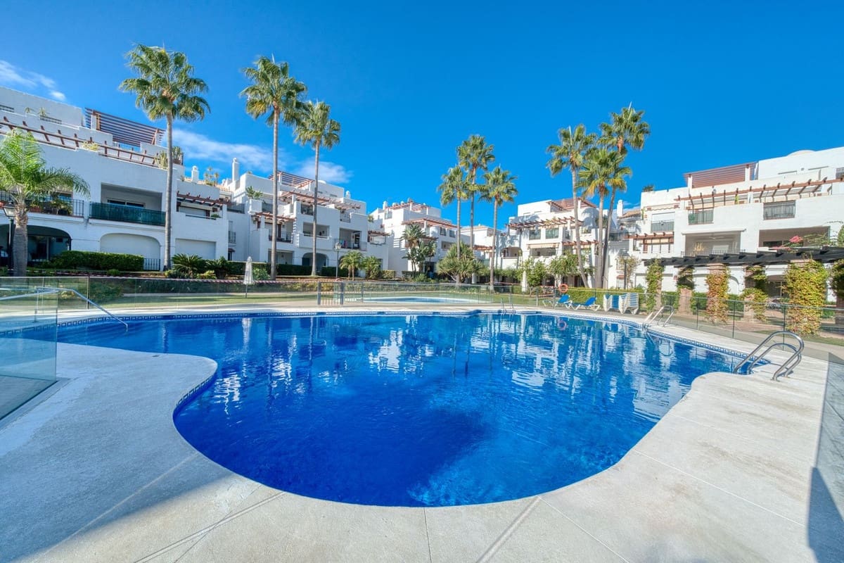 3 slaapkamer Appartement te koop in San Pedro de Alcantara met zwembad garage - € 689.000 (Ref: 9539080)