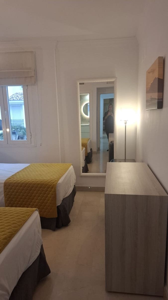 3 slaapkamer Appartement te koop in San Pedro de Alcantara met zwembad garage - € 689.000 (Ref: 9539080)