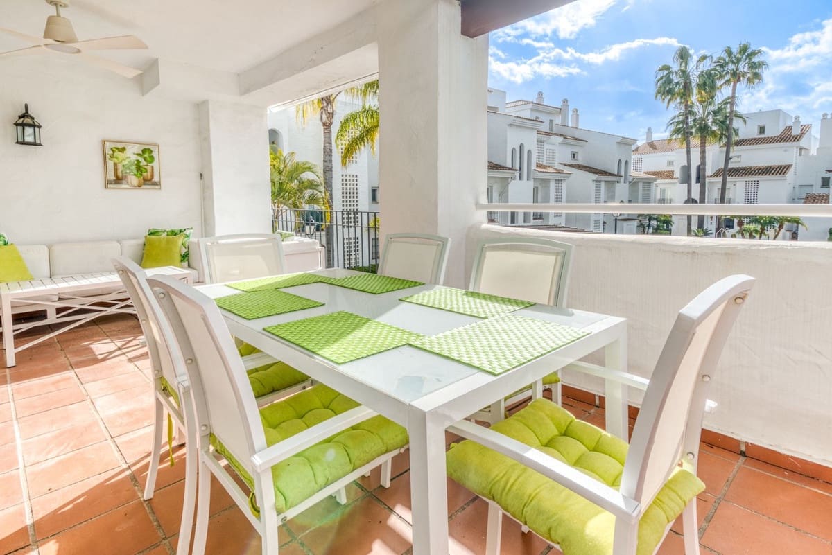 3 slaapkamer Appartement te koop in San Pedro de Alcantara met zwembad garage - € 689.000 (Ref: 9539080)