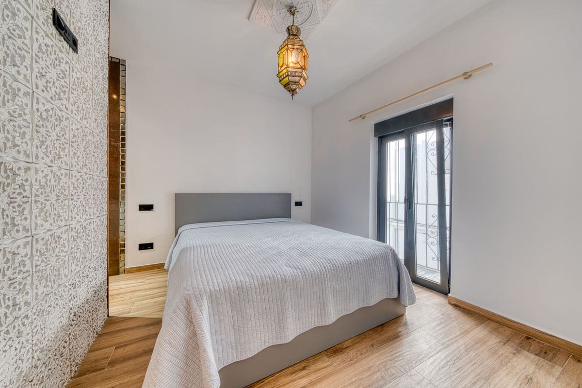 2 soveværelse Byhus til salg i Marbella - € 545.000 (Ref: 9539081)