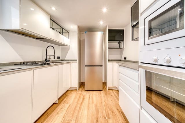 2 sovrum Hus att hyra i Marbella - 1 800 € (Ref: 9539082)