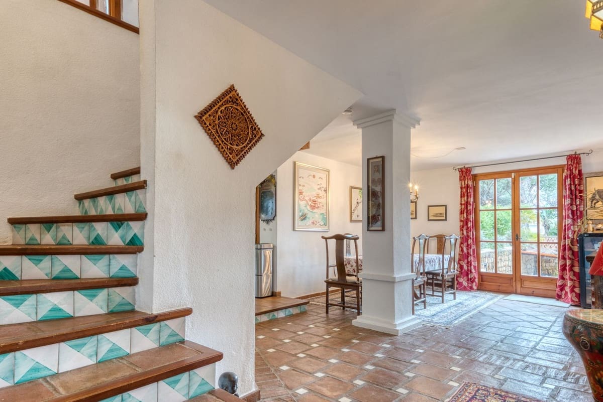 7 quarto Moradia para venda em Elviria com piscina garagem - 2 395 000 € (Ref: 9542080)