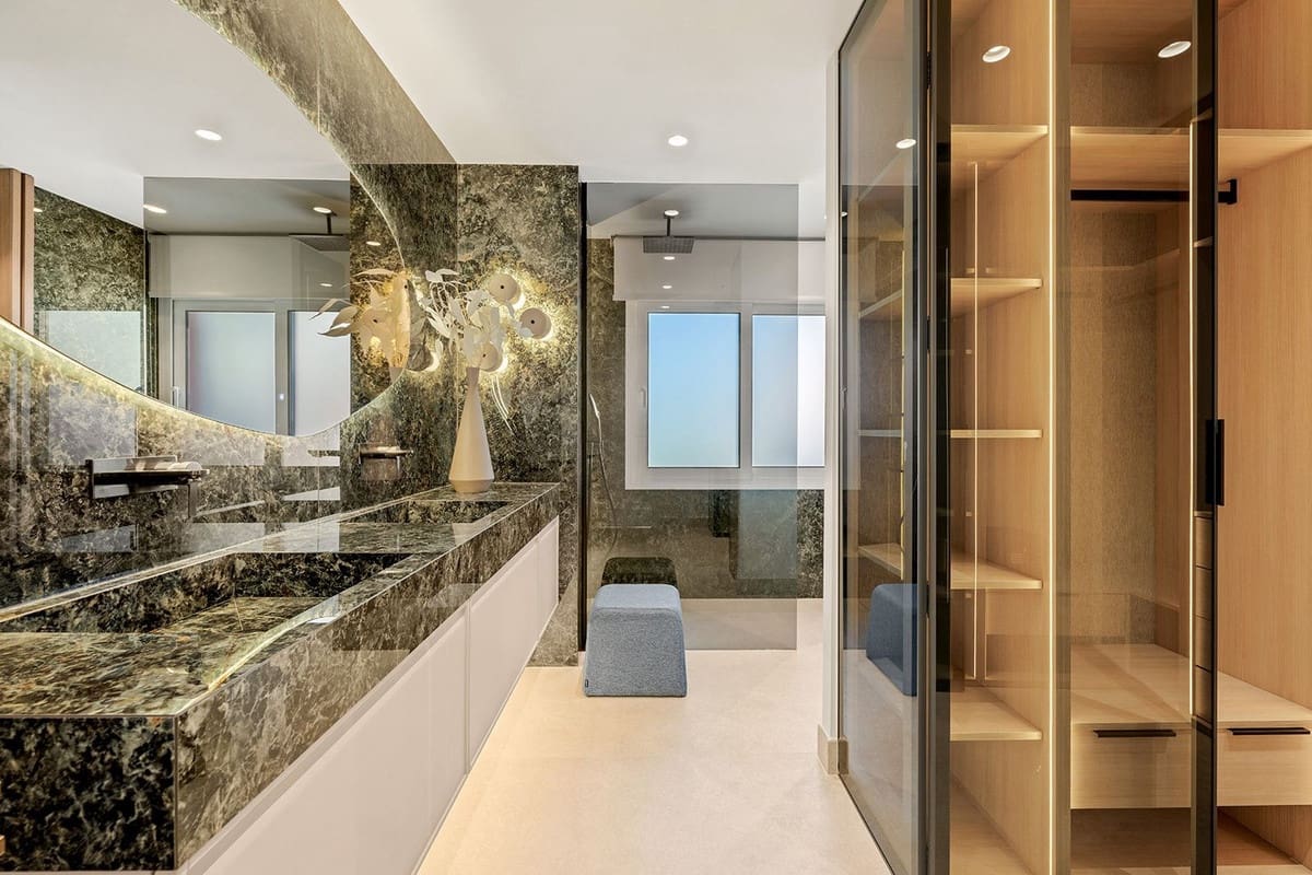 Ático de 3 habitaciones en Cancelada en venta con piscina garaje - 2.995.000 € (Ref: 9547000)