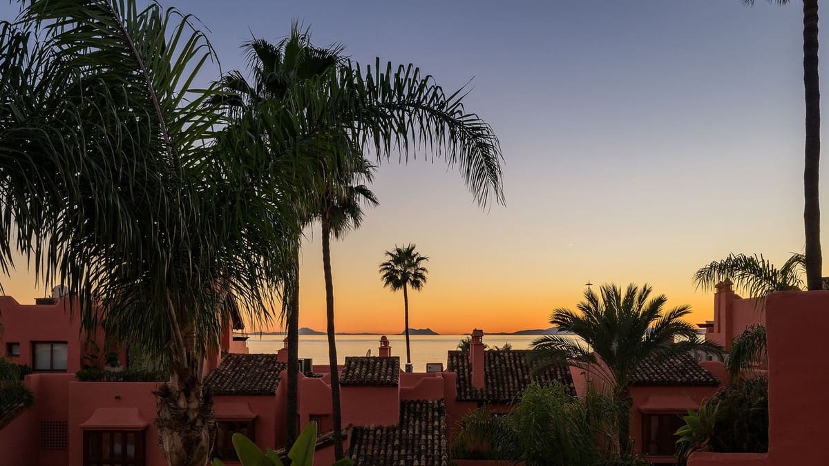 Ático de 3 habitaciones en Cancelada en venta con piscina garaje - 2.995.000 € (Ref: 9547000)