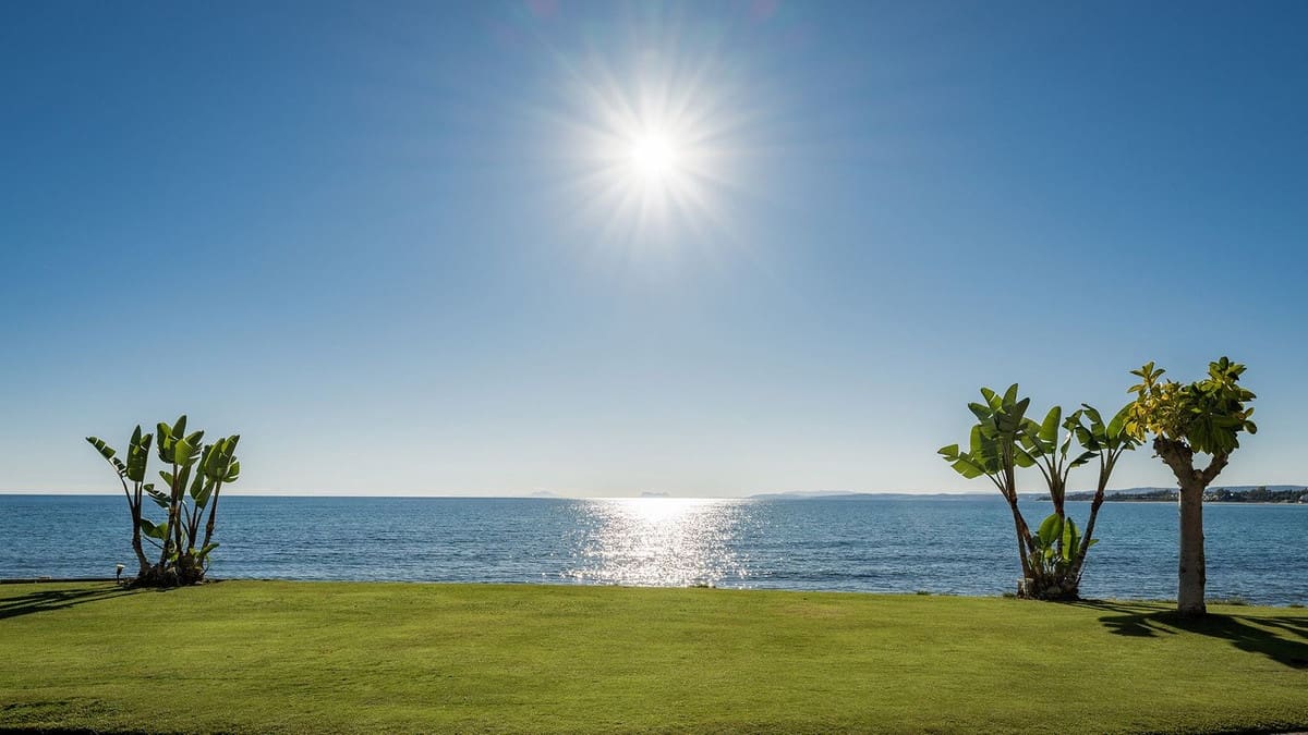 3 bedroom Penthouse for sale in Cancelada with pool garage - € 2,995,000 (Ref: 9547000)
