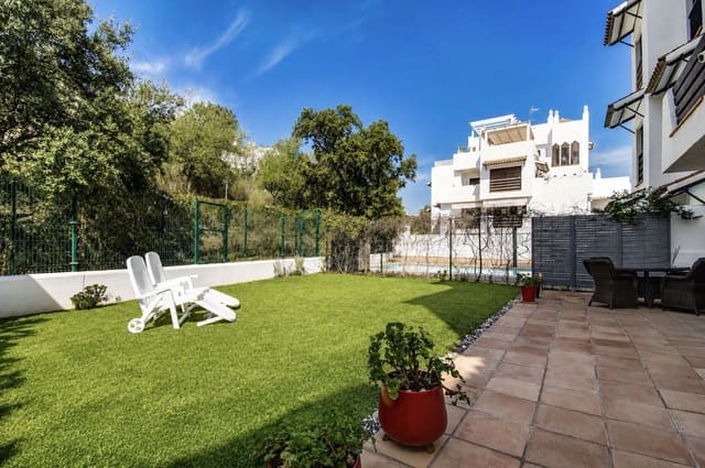 2 Zimmer Apartment zu verkaufen in New Golden Mile, Estepona mit Pool Garage - 345.000 € (Ref: 9550125)