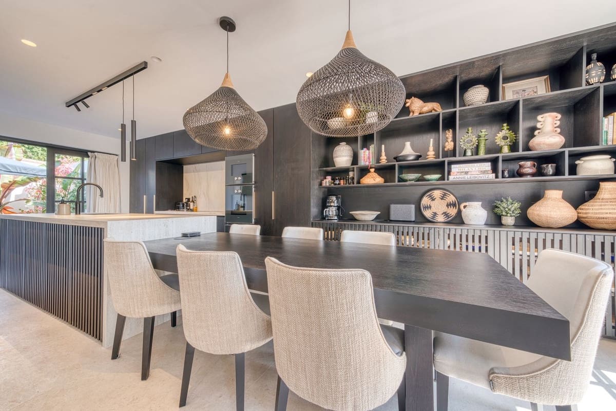 4 slaapkamer Huis te koop in Golden Mile met zwembad garage - € 2.200.000 (Ref: 9563772)