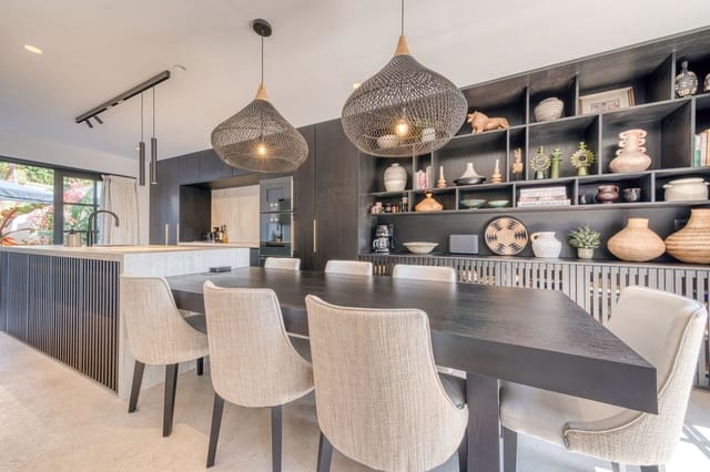 4 soveværelse Byhus til salg i Golden Mile, Marbella med swimmingpool garage - € 2.200.000 (Ref: 9563772)