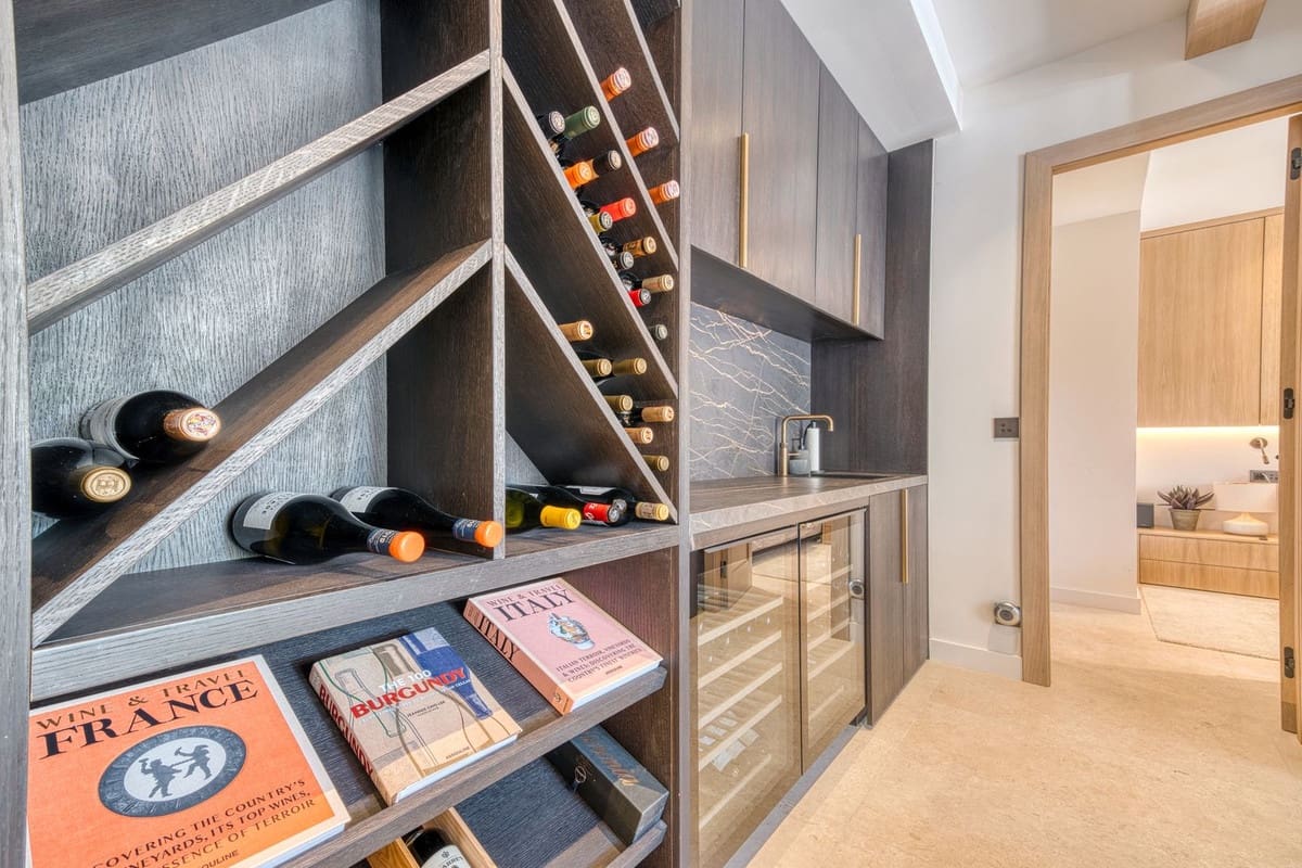 4 slaapkamer Huis te koop in Golden Mile met zwembad garage - € 2.200.000 (Ref: 9563772)