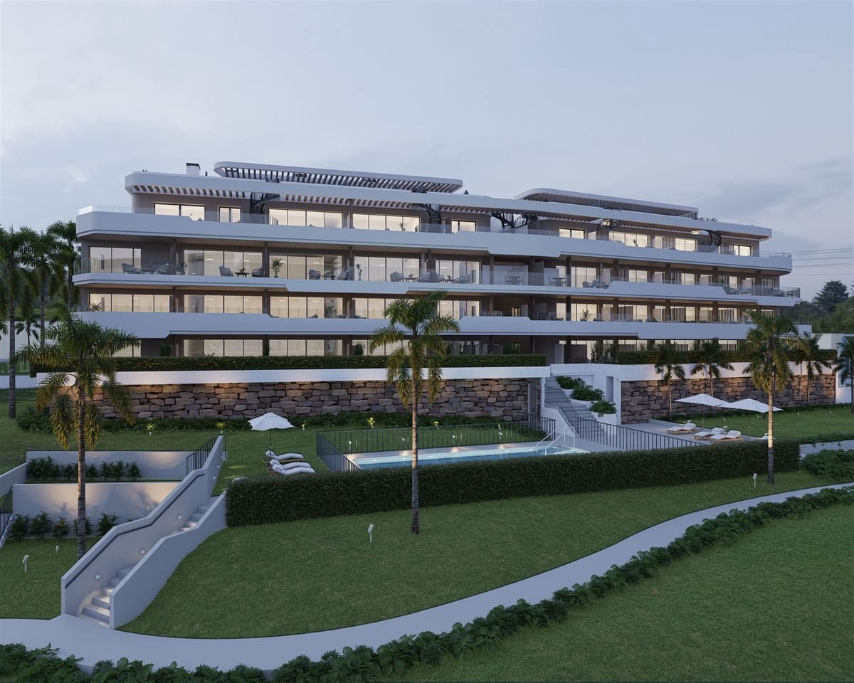 2 quarto Apartamento para venda em La Duquesa / Puerto de la Duquesa com piscina garagem - 369 200 € (Ref: 9563773)