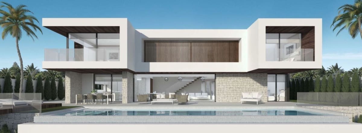 4 sovrum Villa till salu i Estepona med pool garage - 1 700 000 € (Ref: 9563999)
