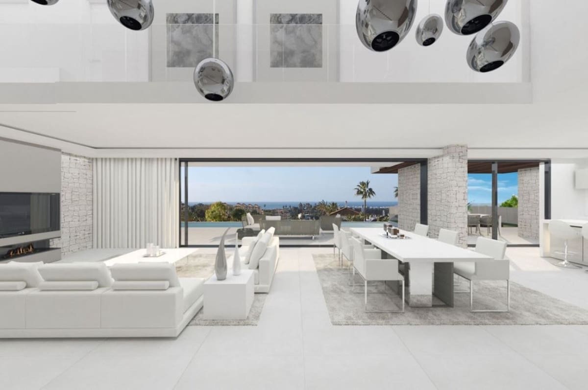 4 sovrum Villa till salu i Estepona med pool garage - 1 700 000 € (Ref: 9563999)