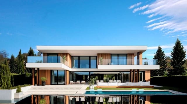 4 Zimmer Villa zu verkaufen in La Cala de Mijas, Mijas mit Pool Garage - 1.592.000 € (Ref: 9564000)