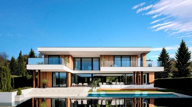 4 soverom Villa til salgs i La Cala de Mijas, Mijas med svømmebasseng garasje - € 1 592 000 (Ref: 9564000)