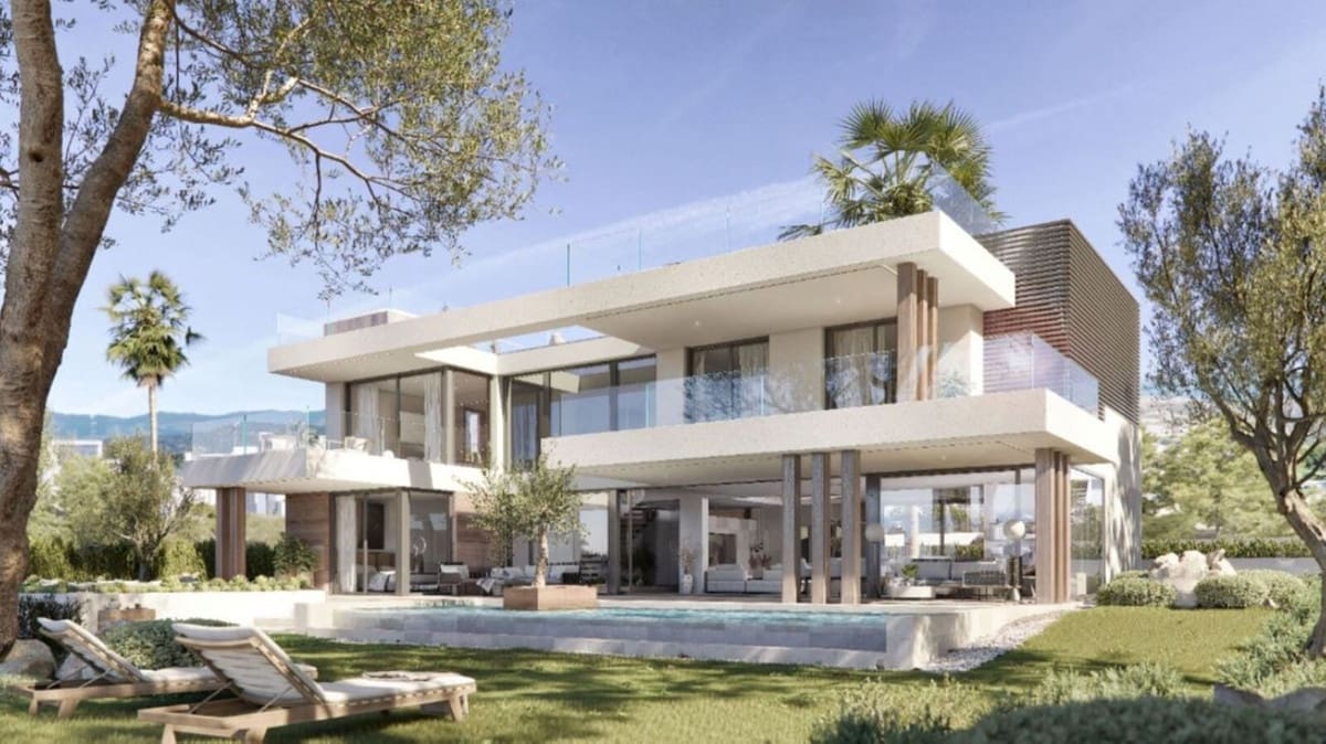 4 bedroom Villa for sale in Cancelada with pool garage - € 1,975,000 (Ref: 9566453)