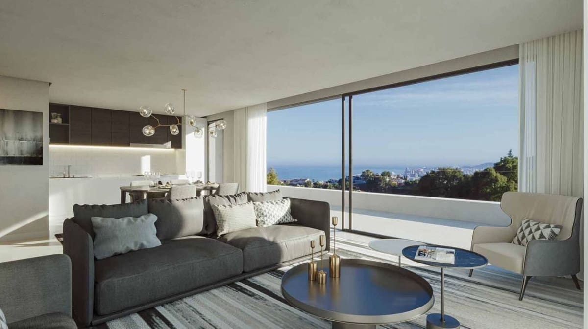 Chalet de 3 habitaciones en Fuengirola en venta con piscina garaje - 1.074.000 € (Ref: 9566632)