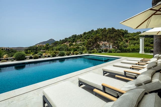 5 bedroom Villa for sale in La Zagaleta, Benahavís with pool garage - € 7,495,000 (Ref: 9572247)