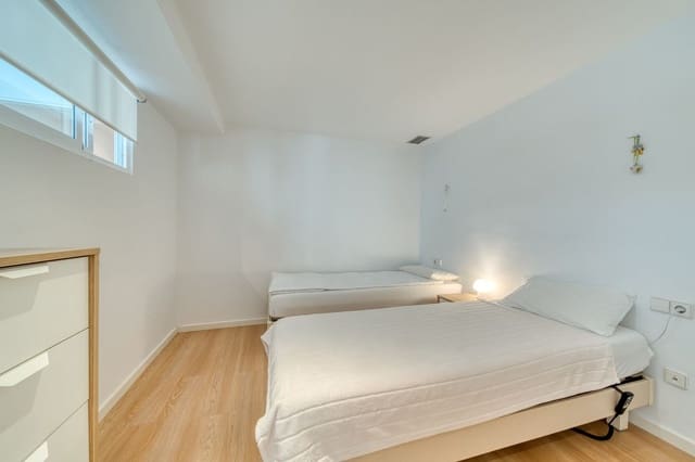 2 slaapkamer Appartement te koop in Puerto Banus, Marbella - € 595.000 (Ref: 9578470)