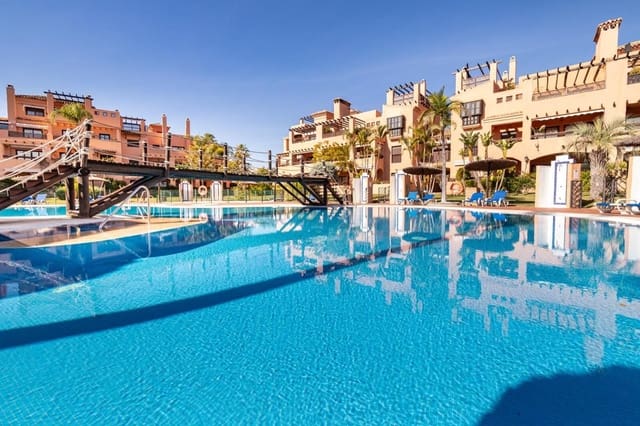 4 sypialnia Apartament na sprzedaż w Estepona z basenem garażem - 790 000 € (Ref: 9580106)