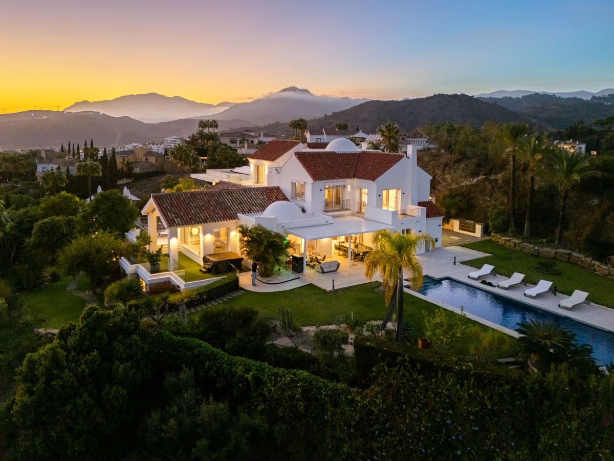 9 camera da letto Villa in vendita in Benahavis con piscina garage - 8.250.000 € (Rif: 9598263)