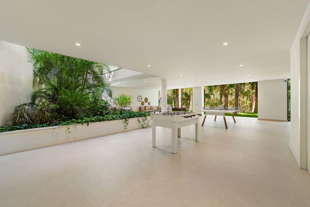 5 camera da letto Villa in vendita in Marbella con piscina garage - 5.875.000 € (Rif: 9603504)