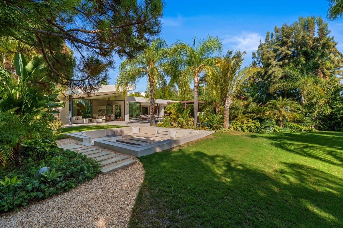 5 sypialnia Willa na sprzedaż w Marbella z basenem garażem - 5 875 000 € (Ref: 9603504)