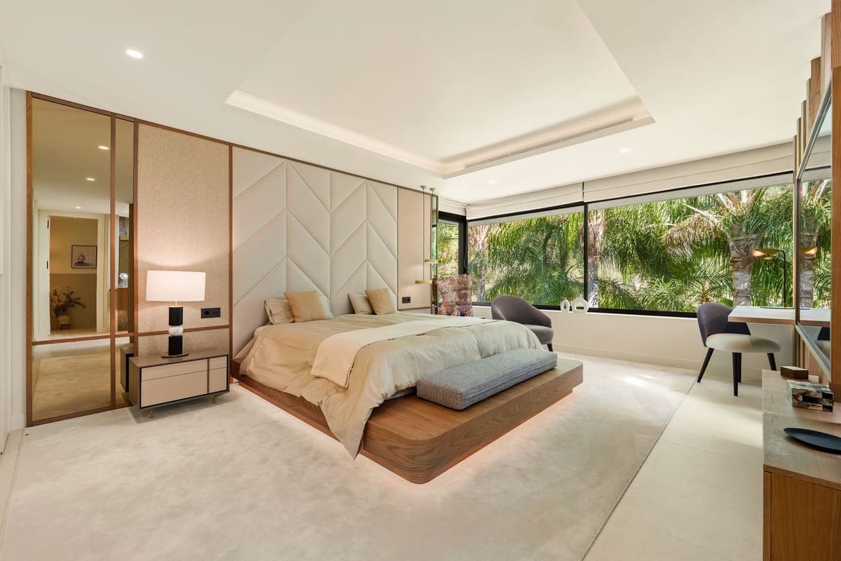 5 sypialnia Willa na sprzedaż w Marbella z basenem garażem - 5 875 000 € (Ref: 9603504)