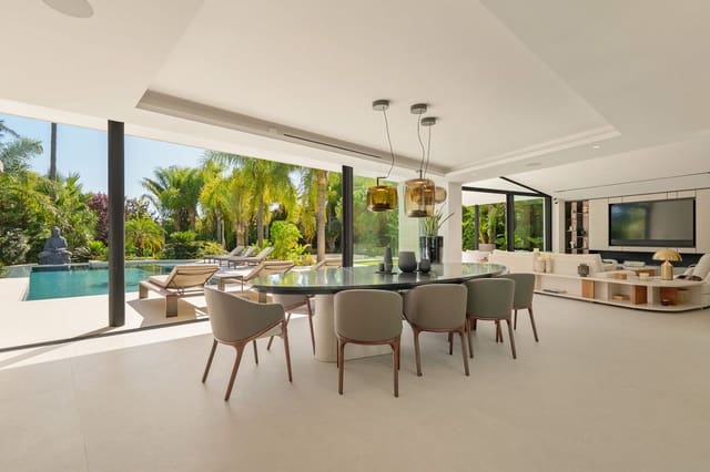 5 sypialnia Willa na sprzedaż w Marbella z basenem garażem - 5 875 000 € (Ref: 9603504)