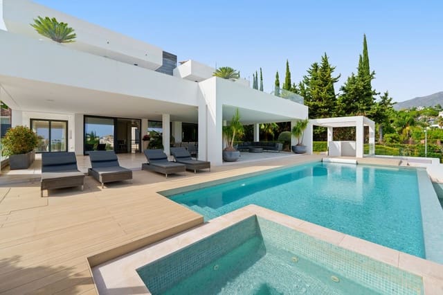 5 chambre Villa/Maison à vendre à Nueva Andalucia, Marbella avec piscine garage - 4 995 000 € (Ref: 9606630)