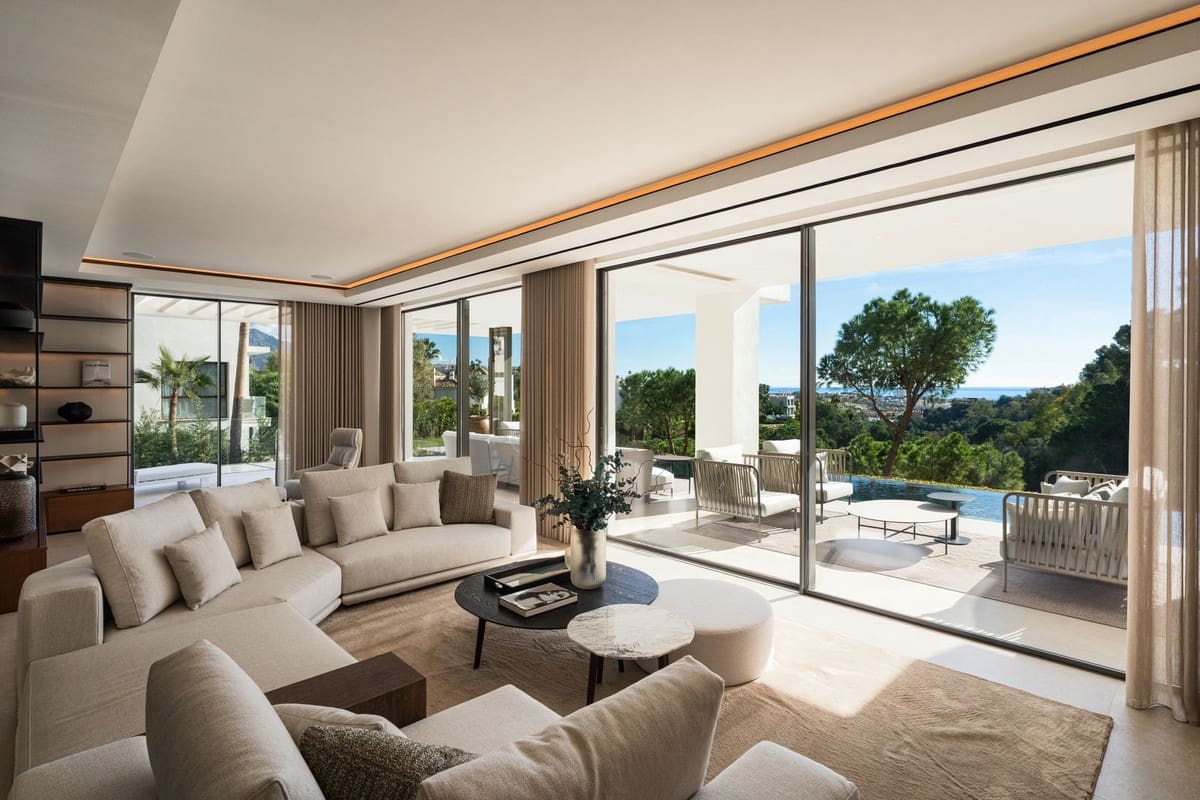 6 slaapkamer Villa te koop in La Quinta met zwembad garage - € 7.395.000 (Ref: 9606758)