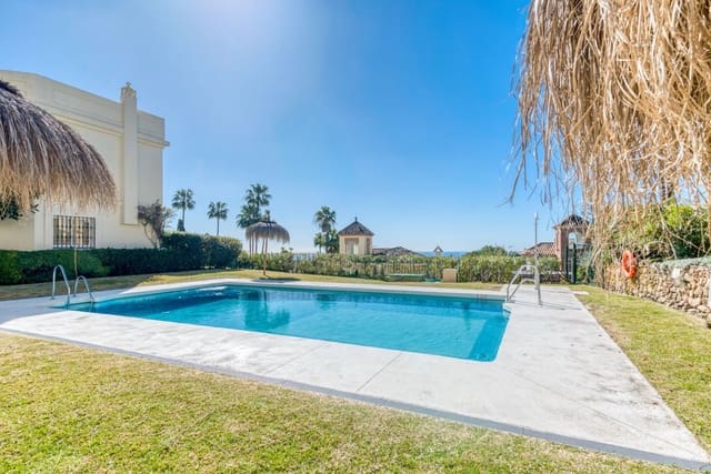 3 soveværelse Byhus til salg i La Quinta, Benahavís med swimmingpool garage - € 795.000 (Ref: 9614236)