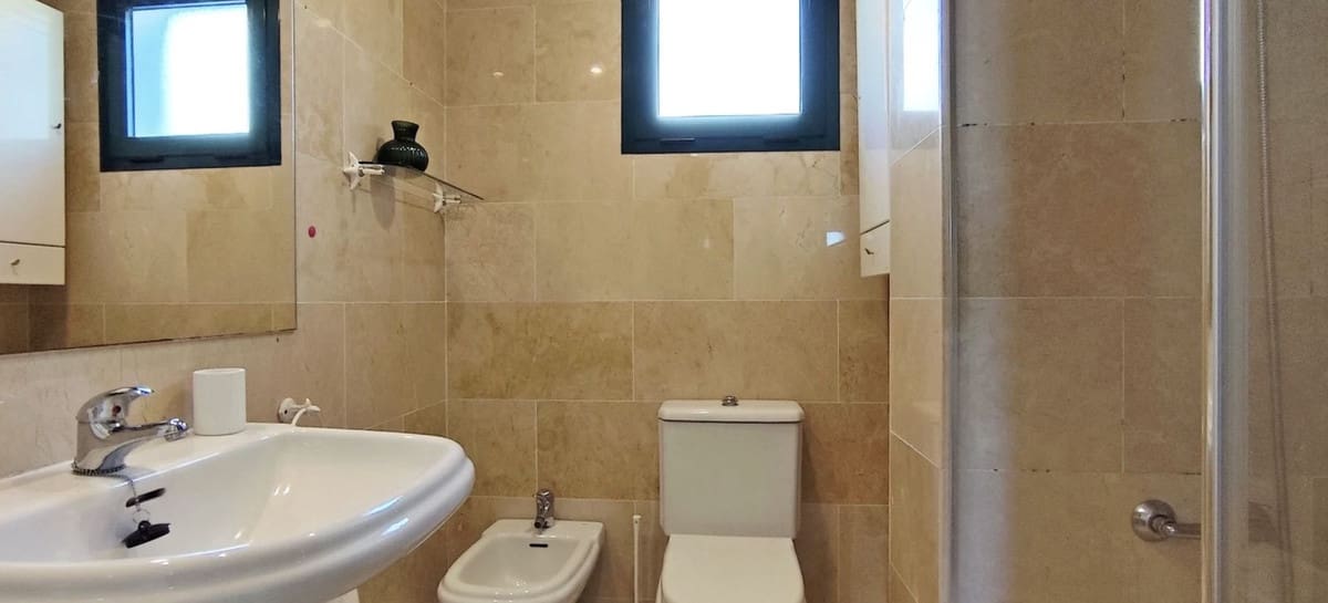 3 slaapkamer Appartement te koop in San Pedro de Alcantara met zwembad garage - € 530.000 (Ref: 9614237)