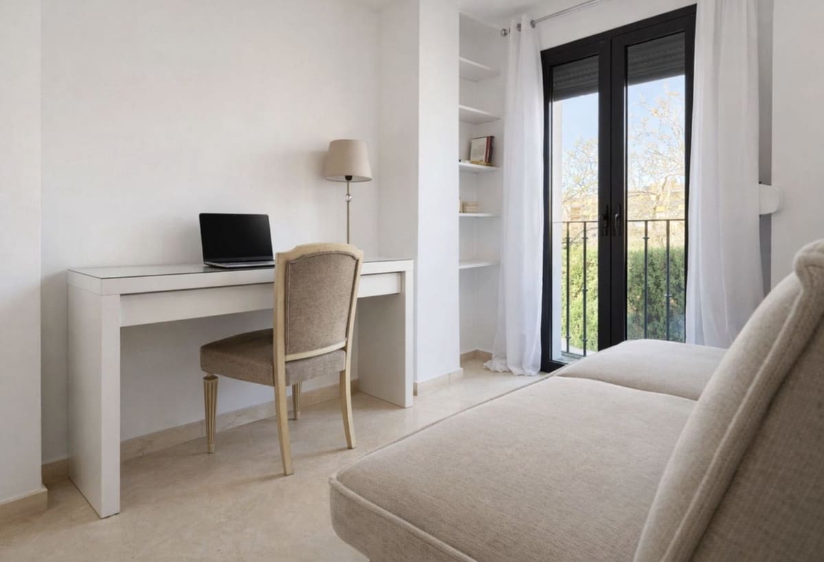 3 slaapkamer Appartement te koop in San Pedro de Alcantara met zwembad garage - € 530.000 (Ref: 9614237)