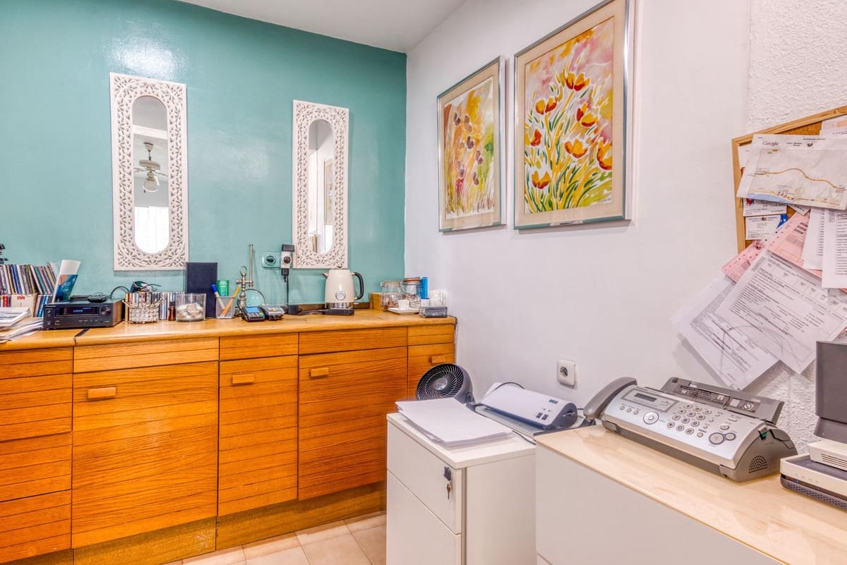 2 soveværelse Lejlighed til salg i Estepona med swimmingpool garage - € 299.000 (Ref: 9618718)