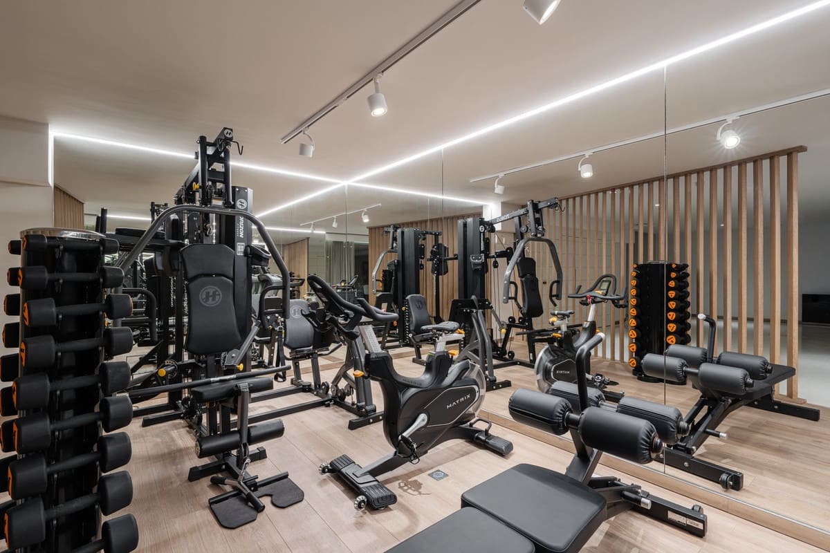 4 camera da letto Villetta Bifamiliare in vendita in Golden Mile con piscina garage - 10.900.000 € (Rif: 9618719)